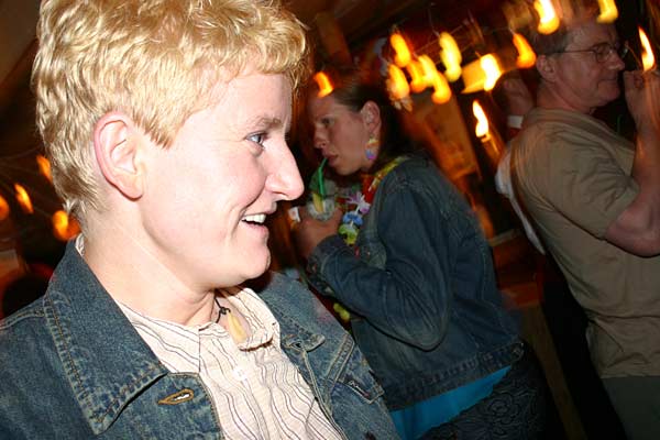 y0.jpg